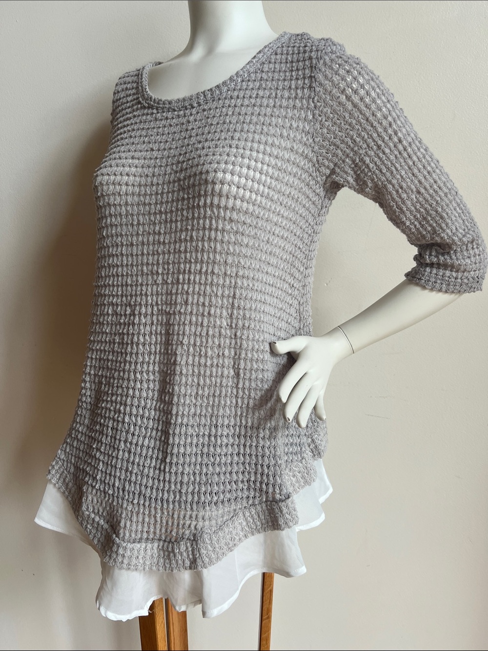 Chris & Carol Light Gray Waffle Knit Tunic with White Layered Hem